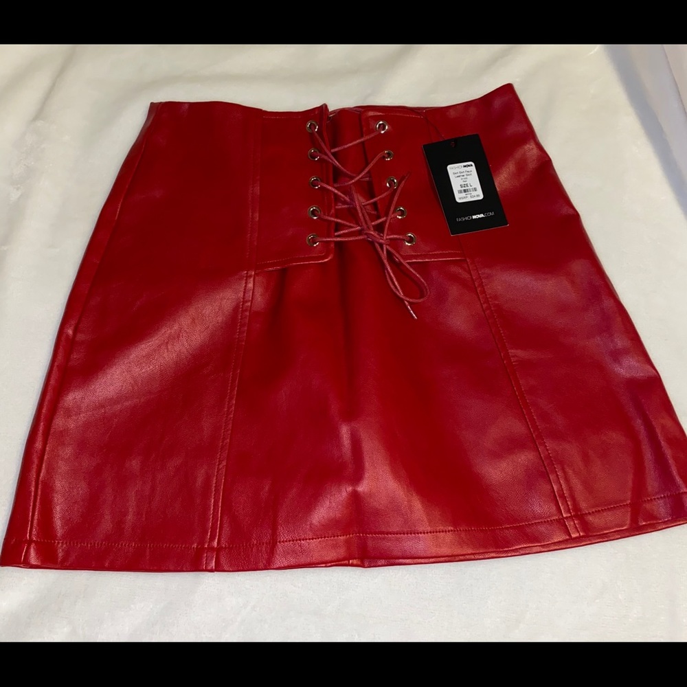 FASHION NOVA FAUX LEATHER SKIRT